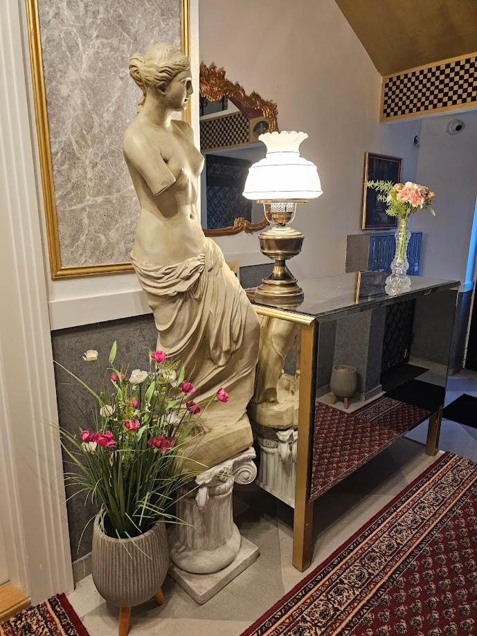 Vansvel Royal Boutique Apartment 2 ベオグラード エクステリア 写真
