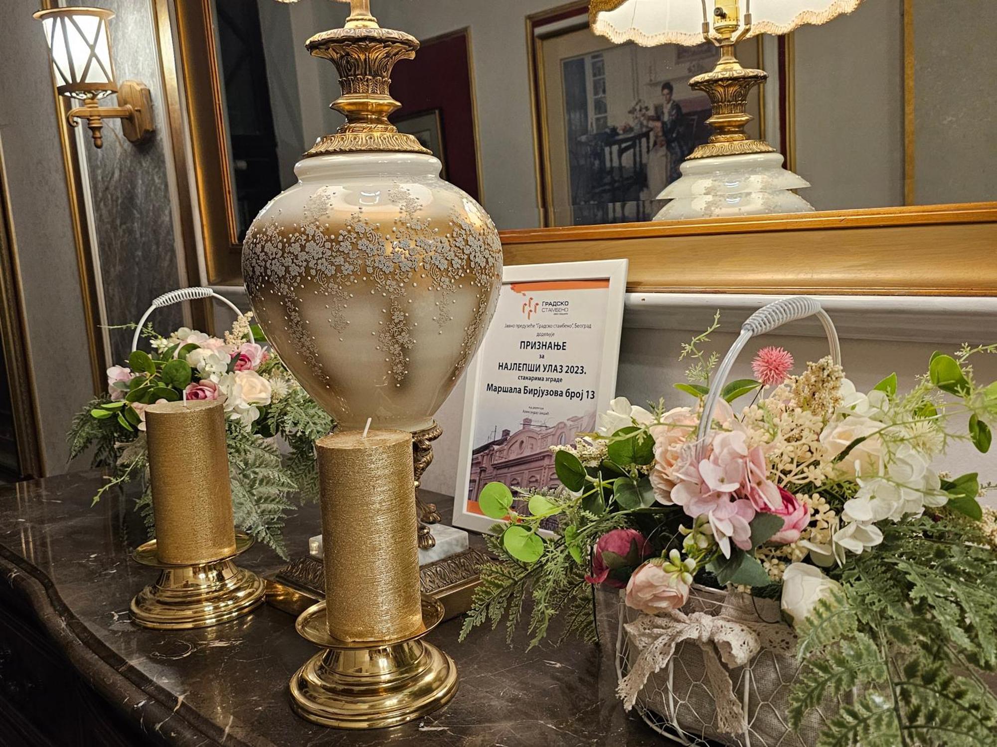 Vansvel Royal Boutique Apartment 2 ベオグラード エクステリア 写真
